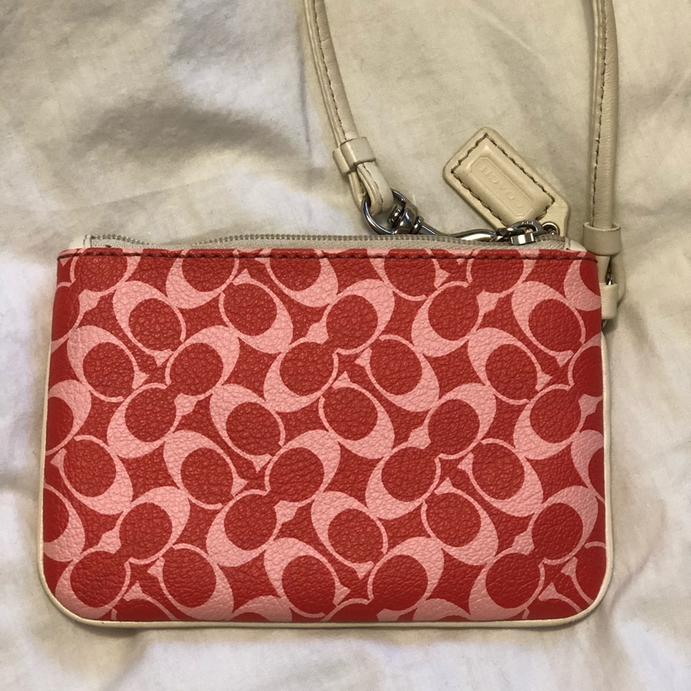 Coach wristlet - Picture 2 of 3